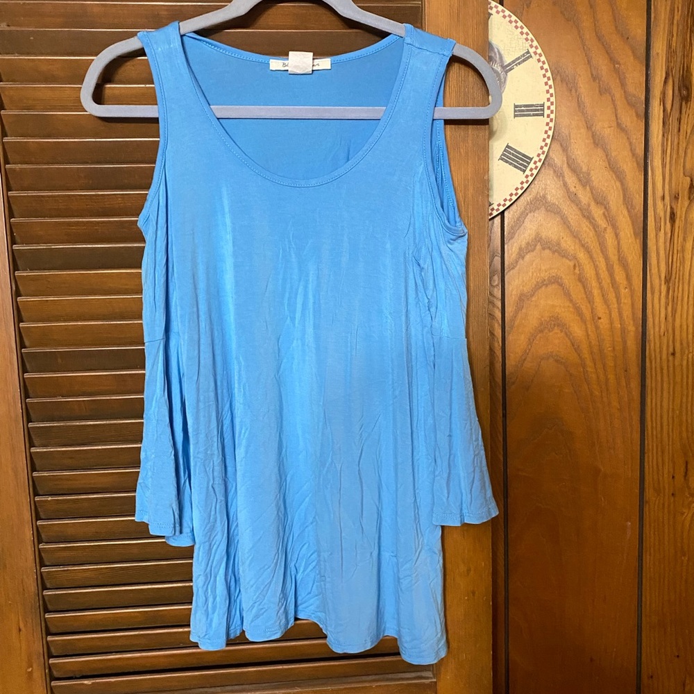 Blushing Heart Blue dressy top